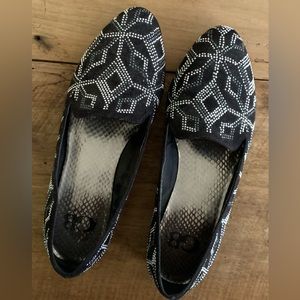 Gianni Bini Black Studded Flats